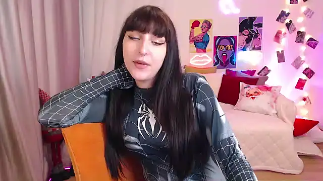 ElsaNeal online show from 12.12.24