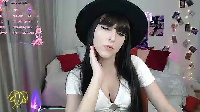 ElsaNeal online show from 01.27.25