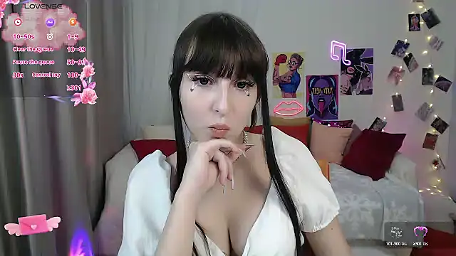 ElsaNeal online show from 01.28.25