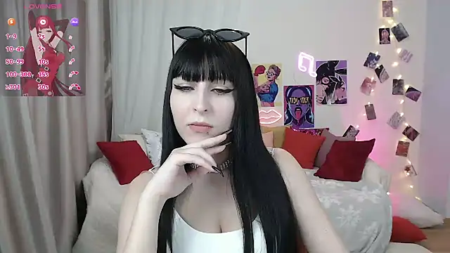 ElsaNeal online show from 02.24.25