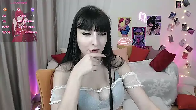 ElsaNeal online show from 02.28.25