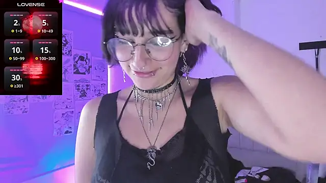 Snapshot of SukiFuyu_ chatting on 01.15.25 SukiFuyu  online show from 01.15.25