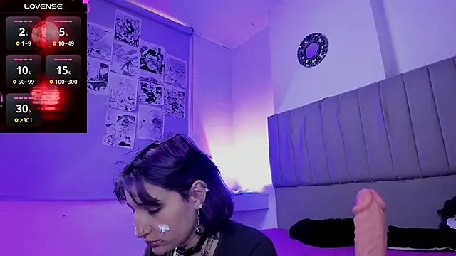 Snapshot of SukiFuyu_ chatting on 01.27.25 SukiFuyu  online show from 01.27.25