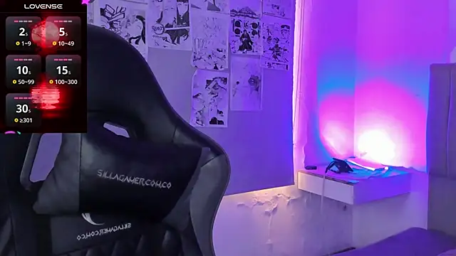 Snapshot of SukiFuyu_ chatting on 03.13.25 SukiFuyu  online show from 03.13.25