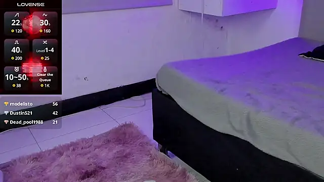 Snapshot of SukiFuyu_ chatting on 03.19.25 SukiFuyu  online show from 03.19.25