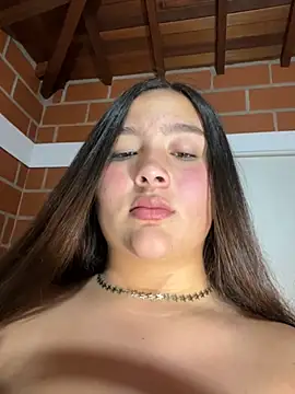 Snapshot of iam_Cami11 chatting on 09.22.25 iam Cami11 online show from 09.22.25