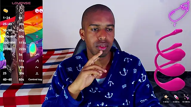 Snapshot of mrjhon26 chatting on 06.12.26 mrjhon26 online show from 06.12.26