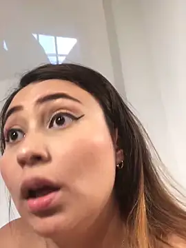 Snapshot of dulce_santamaria chatting on 01.10.25 dulce santamaria online show from 01.10.25