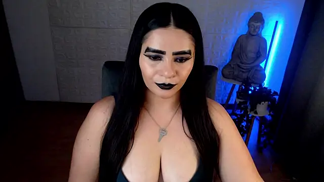 Snapshot of GODDESS_EVANS chatting on 12.15.24 GODDESS EVANS online show from 12.15.24