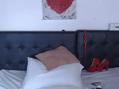 Amara Red online show from 03.03.25