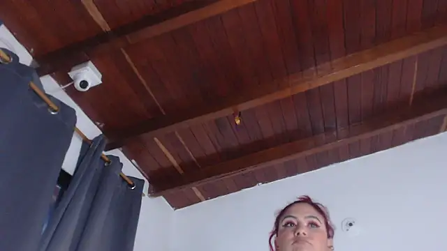 Amara Red online show from 09.20.25