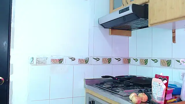 Ruby Your Milf online show from 04.01.26