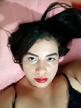 Snapshot of Ceccii chatting on 03.13.25 Ceccii online show from 03.13.25