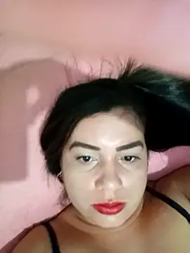 Snapshot of Ceccii chatting on 03.14.25 Ceccii online show from 03.14.25