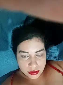 Snapshot of Ceccii chatting on 03.19.25 Ceccii online show from 03.19.25