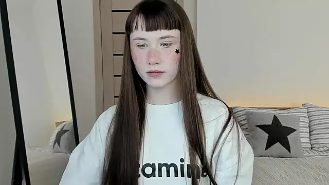 Snapshot of Stella_Sunny chatting on 04.05.26 Stella Sunny online show from 04.05.26