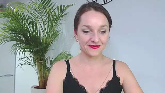 AliciaDesire online show from 12.12.24