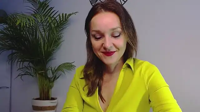 AliciaDesire online show from 01.06.25