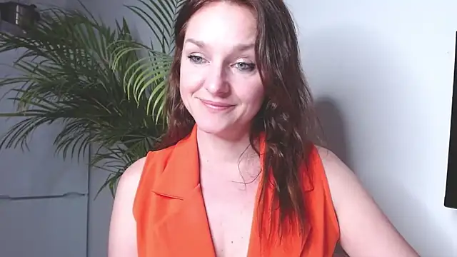 AliciaDesire online show from 03.10.25