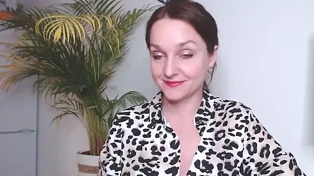 AliciaDesire online show from 03.17.25