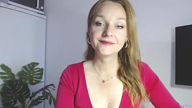 AliciaDesire online show from 05.06.26