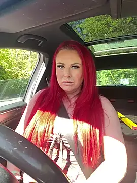 Snapshot of redxxxvixen chatting on 04.24.26 redxxxvixen online show from 04.24.26