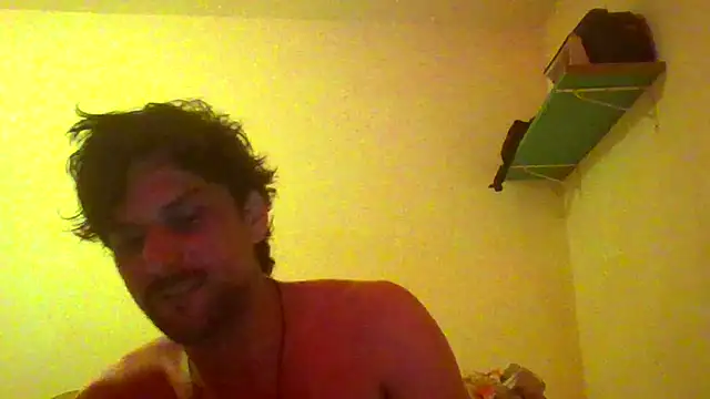 Snapshot of couplemilk chatting on 02.13.26 couplemilk online show from 02.13.26