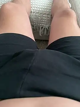 Snapshot of daddybear100 chatting on 01.10.25 daddybear100 online show from 01.10.25