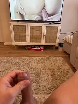 Snapshot of daddybear100 chatting on 03.20.25 daddybear100 online show from 03.20.25