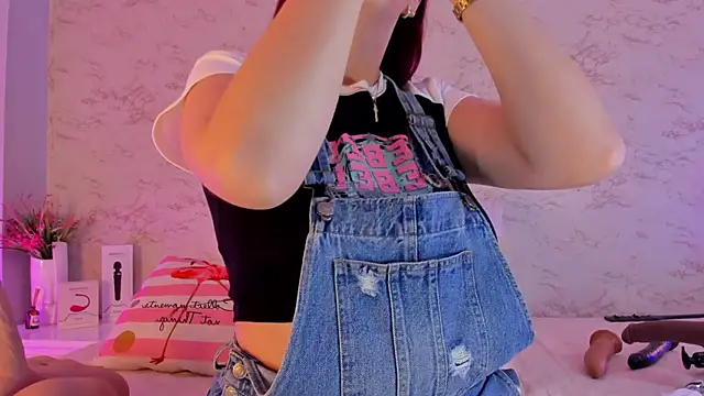 Hannablazze online show from 02.13.25