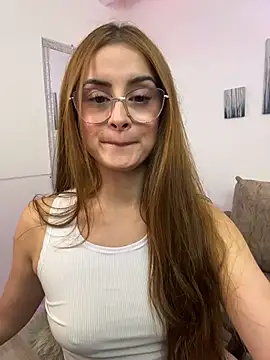 MiaaLoren online show from 02.27.26