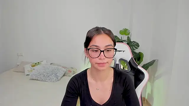 Adriennesexxx online show from 01.29.25