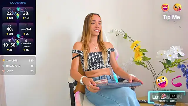 Linda Crawford online show from 01.16.25