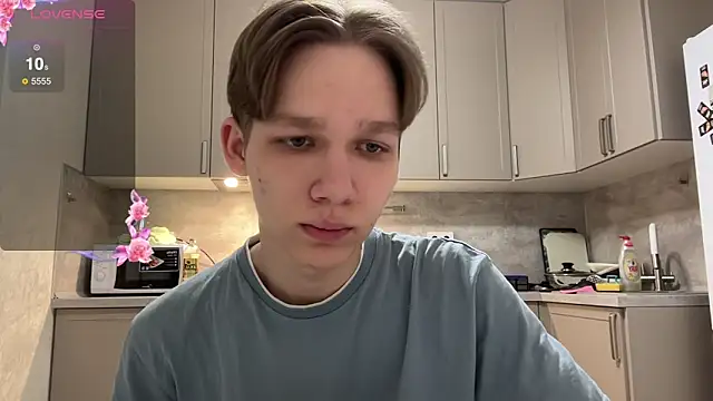 Snapshot of gay_boyss chatting on 02.23.25 gay boyss online show from 02.23.25