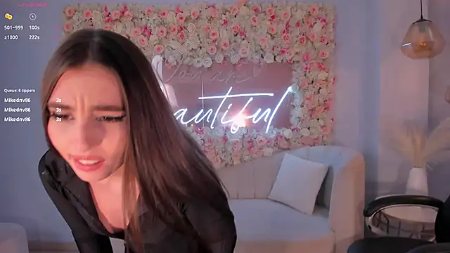 DolcieElliot online show from 01.07.25