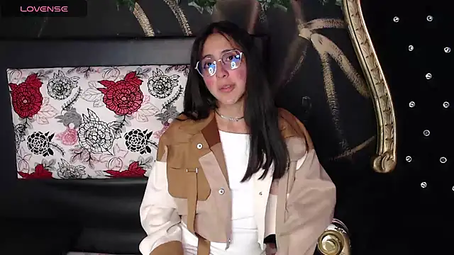 ling ling24 online show from 12.23.24