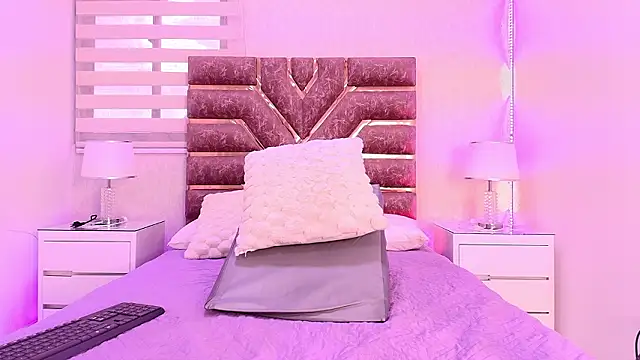 nata luna online show from 03.20.26