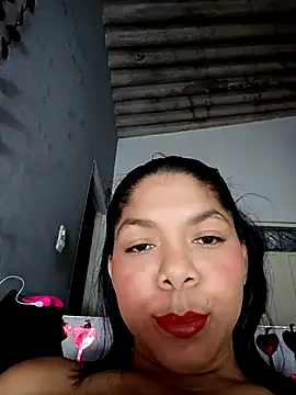 DIORA Latina online show from 02.24.26