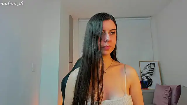 Snapshot of Nadiaa_ chatting on 12.24.24 Nadiaa online show from 12.24.24