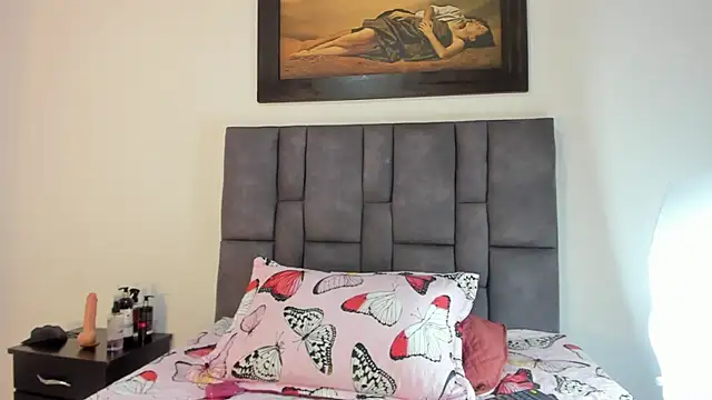 Vahiolet smith online show from 03.05.26