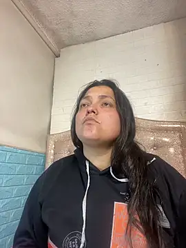 KataleyaStiward online show from 11.15.25