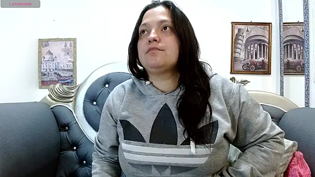 KataleyaStiward online show from 05.27.26