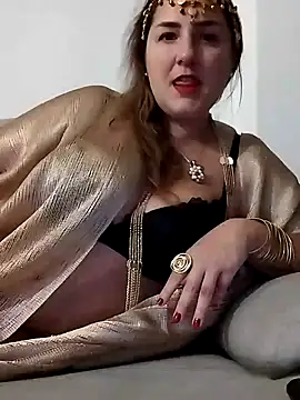 Snapshot of italianboobs chatting on 01.03.25 italianboobs online show from 01.03.25
