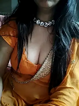 Snapshot of Aradhya-Sharma chatting on 02.11.25 Aradhya-Sharma online show from 02.11.25