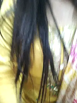 Snapshot of Aradhya-Sharma chatting on 02.15.25 Aradhya-Sharma online show from 02.15.25