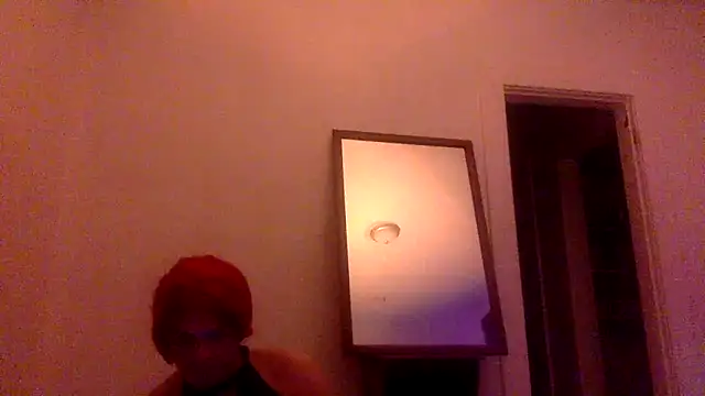 Snapshot of lexxxisexi chatting on 09.24.25 lexxxisexi online show from 09.24.25