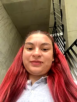 MiaLujan  online show from 10.25.25