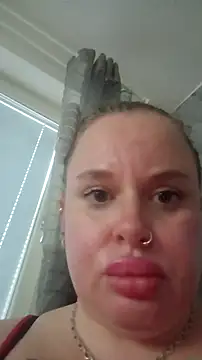 JohannasMishael online show from 09.18.25