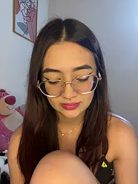 HallieLemon1 online show from 02.16.25