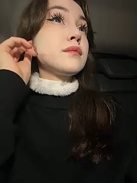 Peachy Dream online show from 12.24.24